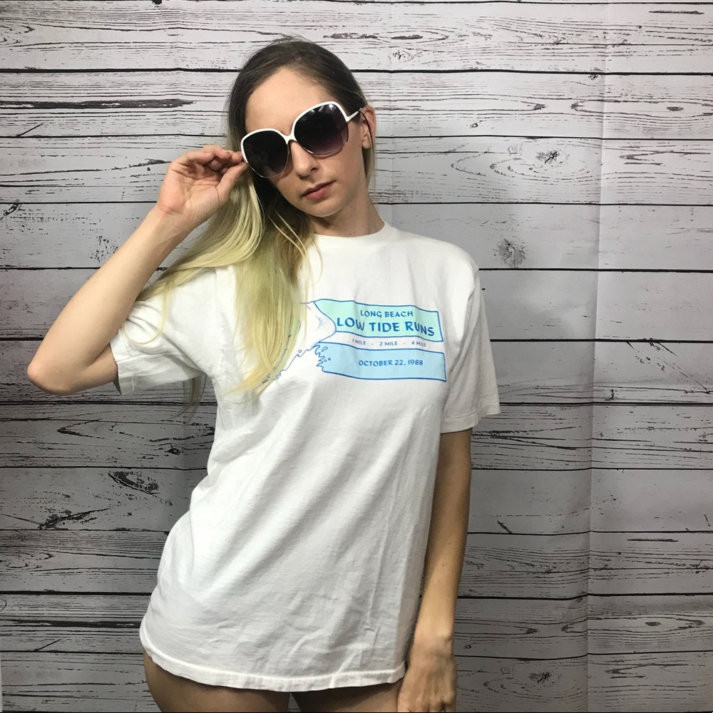 1988 Long Beach Low Tide Runs T-Shirt